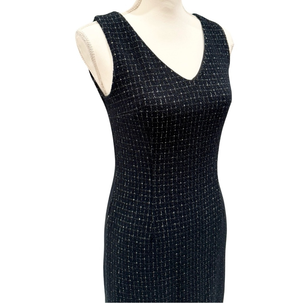 Ann Taylor Stretch Tweed Sleeveless Dress- Black & White | V-Neck (0P) LIKE NEW! - Picture 7 of 14